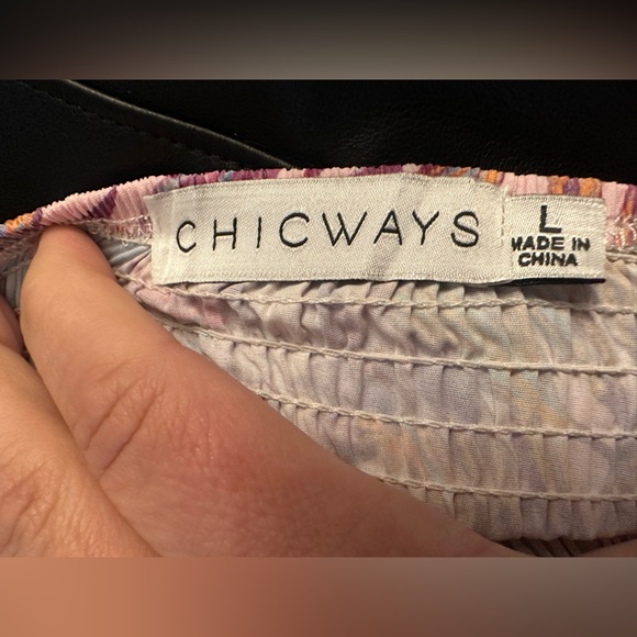 Chicways Floral Smocked Crop Top Women’s Size Large - Picture 3 of 5